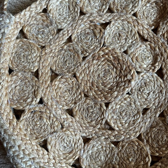 Mango Woven Round Straw Tote Beach Bag - Picture 2 of 5